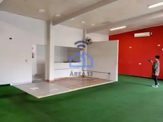 Ponto com 128m², para alugar, no bairro Sumaré em Caraguatatuba
