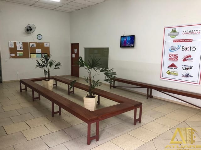 Ponto com 580m², para alugar, no bairro CENTRO em Pouso Alegre