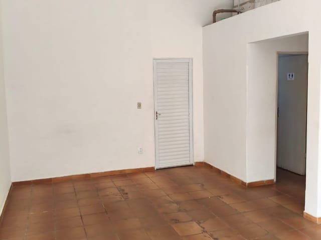 Foto do Ponto - Ponto para locação, Jardim Ícaro, Guaratinguetá, SP | Imobiliária Domos