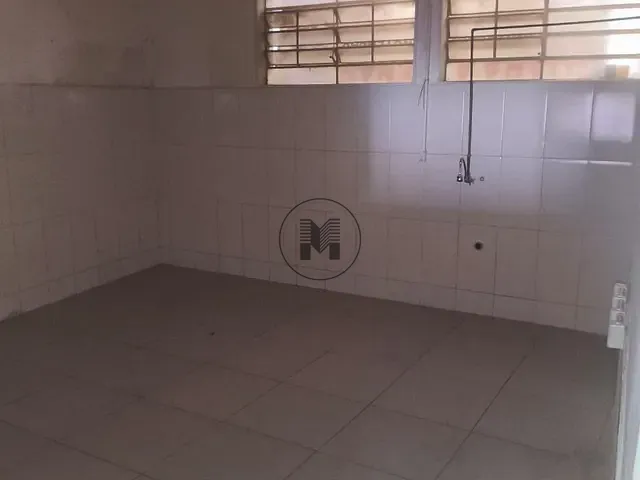 Ponto para alugar, no bairro Centro em Guaratinguetá