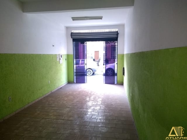 Ponto com 100m², para alugar, no bairro Centro em Pouso Alegre