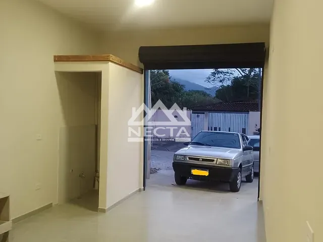 Ponto com 35m², para alugar, no bairro Jaraguá em São Sebastião