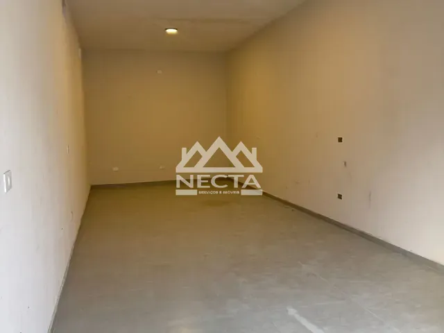 Ponto com 35m², para alugar, no bairro Jaraguá em São Sebastião