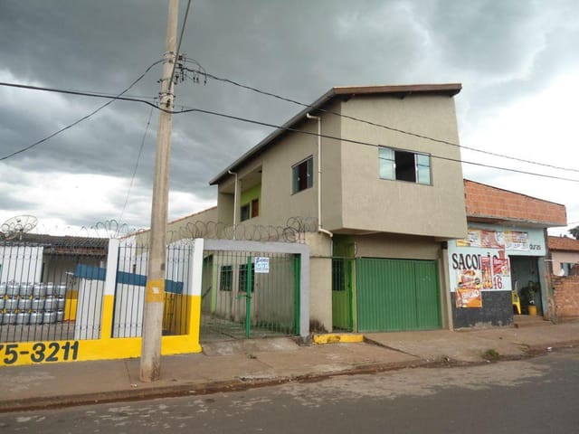 Foto do Ponto - Ponto à venda 209.5M², Residencial 2000, Uberaba - MG | ZUCATO IMOBILIARIA LTDA