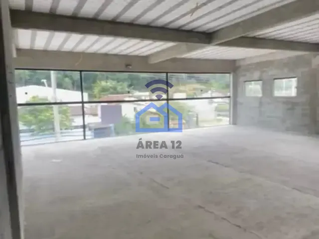Ponto com 630m², para alugar, no bairro Sumaré em Caraguatatuba