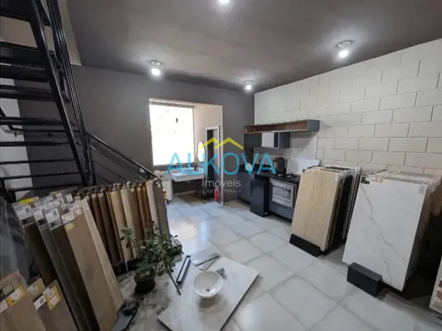 Ponto com 250m², para alugar, no bairro Jardim das Indústrias em São José dos Campos