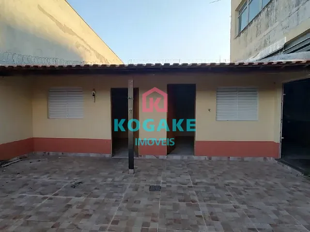 Ponto com 200m², à venda, no bairro Jardim Santa Maria em Jacareí