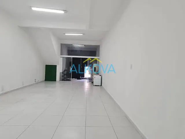 Ponto com 350m², para alugar, no bairro Centro em São José dos Campos