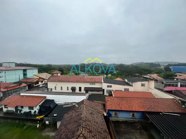 Ponto com 250m², à venda ou para alugar, no bairro Vila Rossi em São José dos Campos