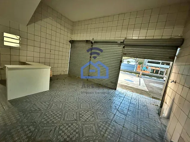 Ponto com 35m², para alugar, no bairro Prainha em Caraguatatuba