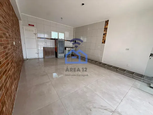 Ponto com 35m², para alugar, no bairro Praia das Palmeiras em Caraguatatuba