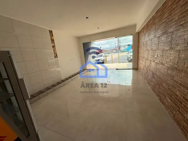 Ponto com 35m², para alugar, no bairro Praia das Palmeiras em Caraguatatuba