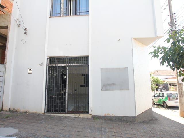 Ponto com 50m², para alugar, no bairro Centro em São João da Boa Vista