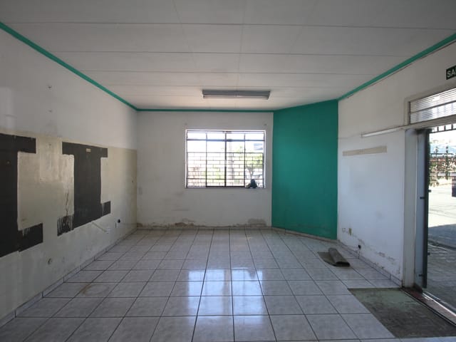 Ponto com 50m², para alugar, no bairro Centro em São João da Boa Vista
