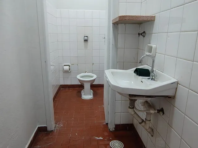 Ponto com 50m², para alugar, no bairro Centro em São João da Boa Vista
