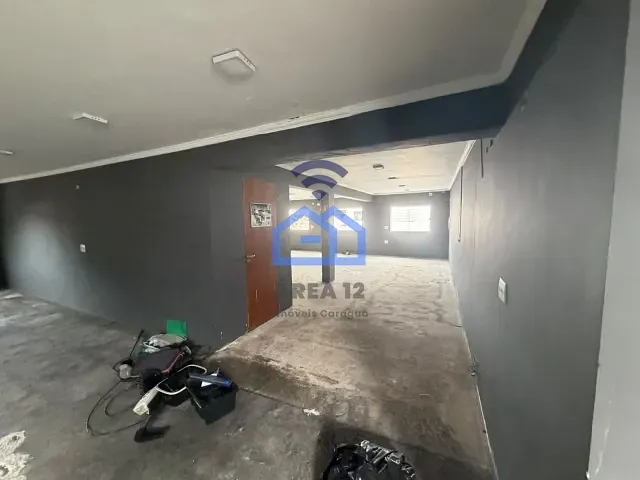 Ponto com 580m², para alugar, no bairro Sumaré em Caraguatatuba