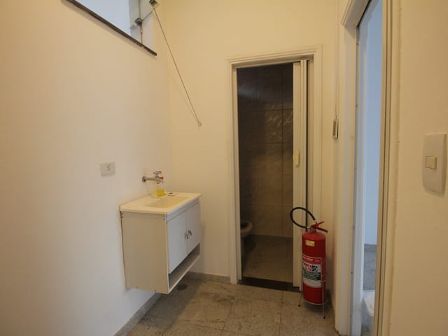 Ponto com 355m², para alugar, no bairro Centro em São João da Boa Vista