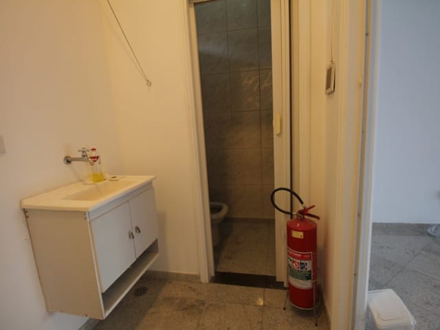 Ponto com 355m², para alugar, no bairro Centro em São João da Boa Vista