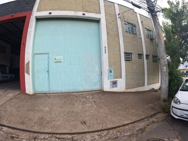 Ponto com 250m², para alugar, no bairro Pratinha em São João da Boa Vista