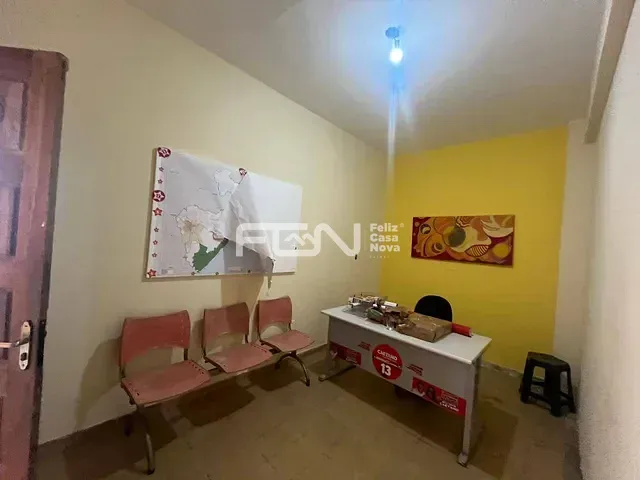 Ponto com 870m², para alugar, no bairro Centro em Camaçari