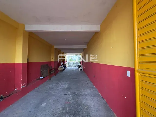 Ponto com 870m², para alugar, no bairro Centro em Camaçari