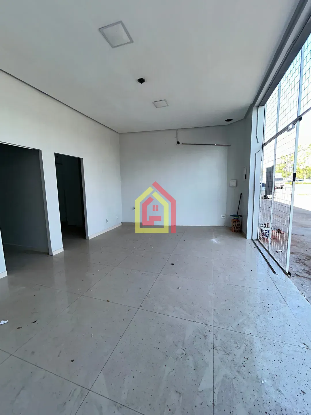 Comercial para alugar com 1 banheiro e 100m² no Nova Marabá, Marabá (PA) — foto 3 de 9