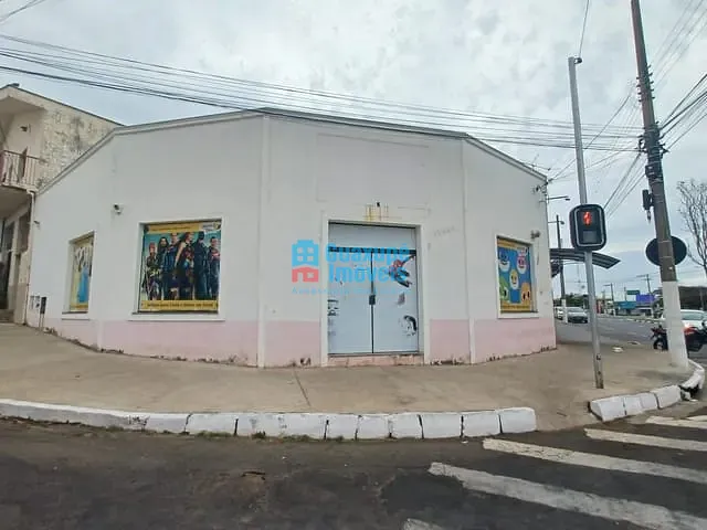 Ponto à venda, no bairro Centro em Guaxupé