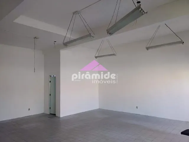 Ponto com 130m², à venda, no bairro Centro em Caçapava