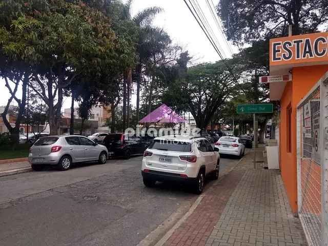 Ponto com 312m², para alugar, no bairro Vila Rubi em São José dos Campos
