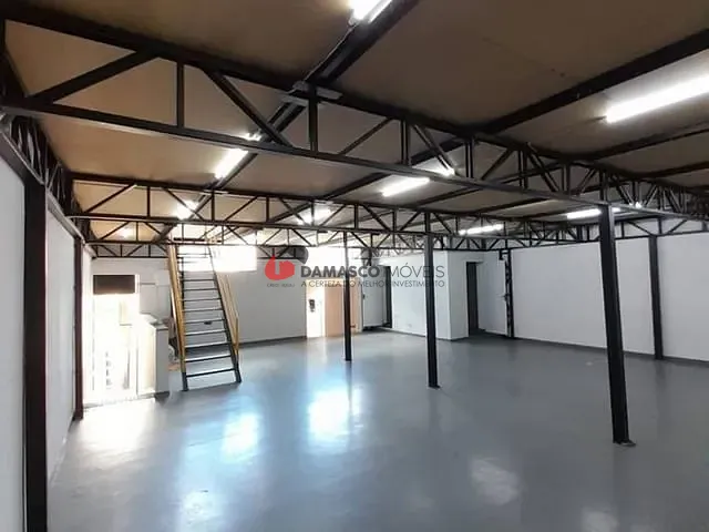 Ponto à venda, no bairro Osvaldo Cruz em São Caetano do Sul