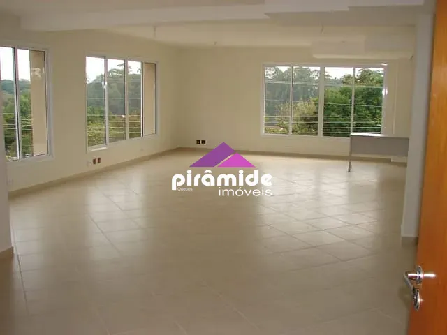 Ponto com 300m², à venda, no bairro Jardim Satélite em São José dos Campos