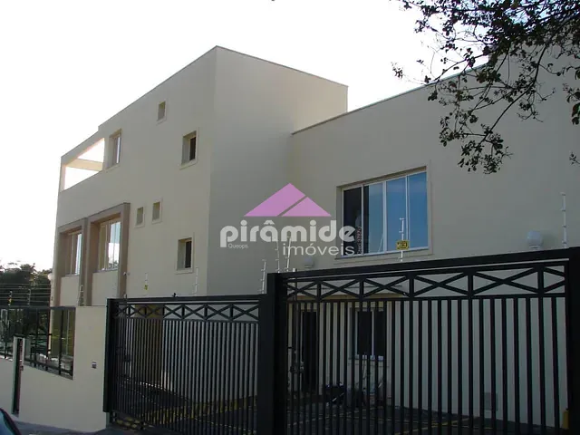 Ponto com 300m², à venda, no bairro Jardim Satélite em São José dos Campos