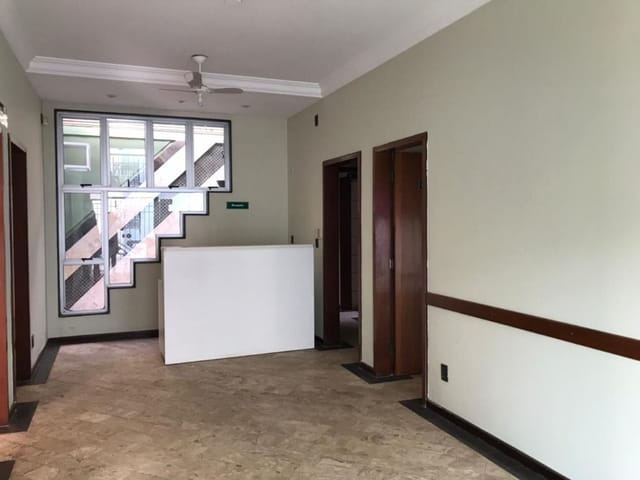 Foto do Ponto - Ponto para alugar, 77 m² por R$ 2.732,31/mês - Nossa Senhora da Abadia - Uberaba/MG | ZUCATO IMOBILIARIA LTDA