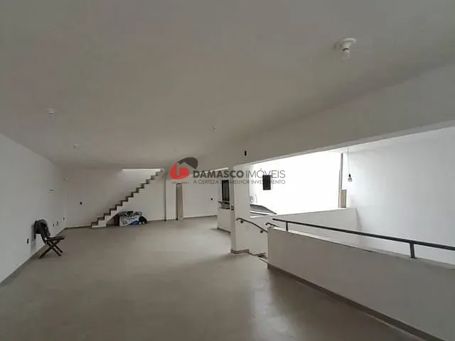 Prédio para alugar, no bairro Santa Paula em São Caetano do Sul