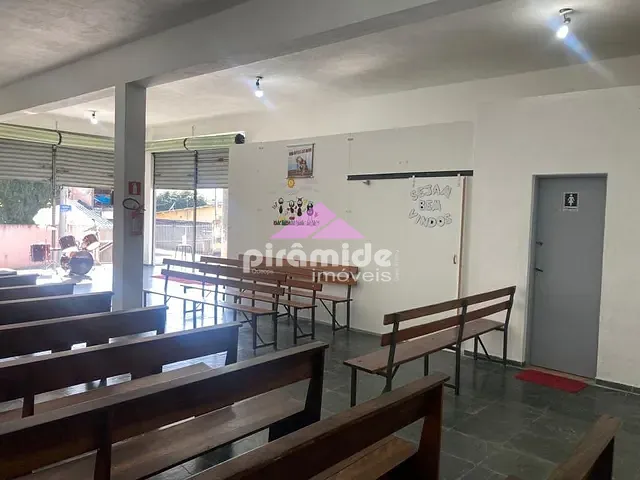 Ponto com 269m², à venda, no bairro Vila Iracema em São José dos Campos
