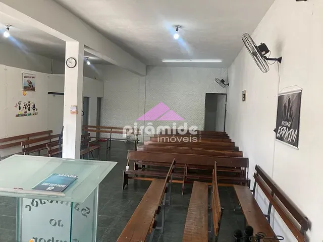 Ponto com 269m², à venda, no bairro Vila Iracema em São José dos Campos