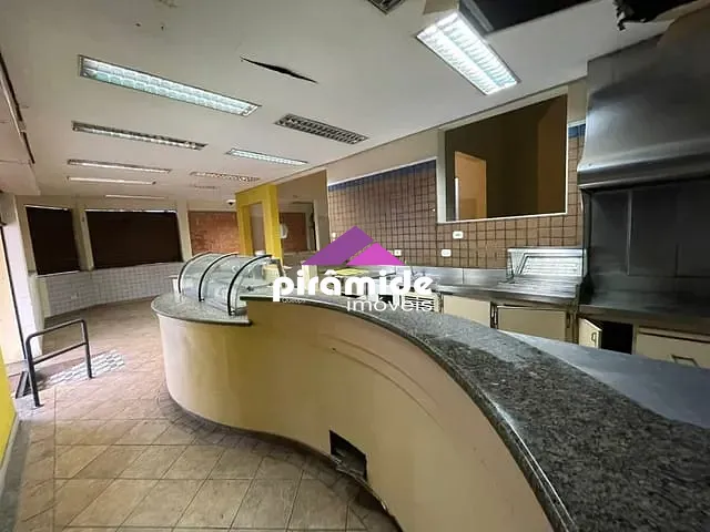 Ponto com 404m², à venda, no bairro Centro em São José dos Campos