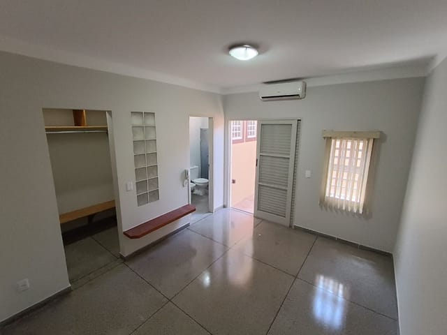 Foto do Ponto - Ponto para alugar, 440 m² por R$ 6.800,01/mês - Conjunto Treze de Maio - Uberaba/MG | ZUCATO IMOBILIARIA LTDA