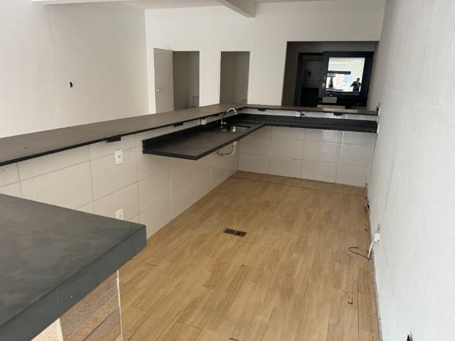 Foto do Ponto - Ponto para alugar, 360 m² por R$ 3.000/mês - São Benedito - Uberaba/MG | ZUCATO IMOBILIARIA LTDA