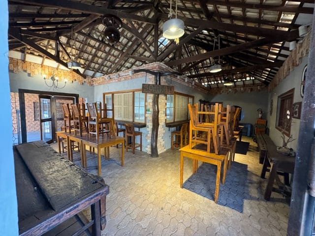 Foto do Ponto - Ponto para alugar, 210 m² por R$ 4.300,00/mês - São Benedito - Uberaba/MG | ZUCATO IMOBILIARIA LTDA