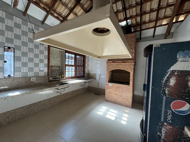 Foto do Ponto - Ponto para alugar, 210 m² por R$ 4.300,00/mês - São Benedito - Uberaba/MG | ZUCATO IMOBILIARIA LTDA