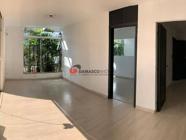 Ponto com 230m², para alugar, no bairro Santo Antônio em São Caetano do Sul