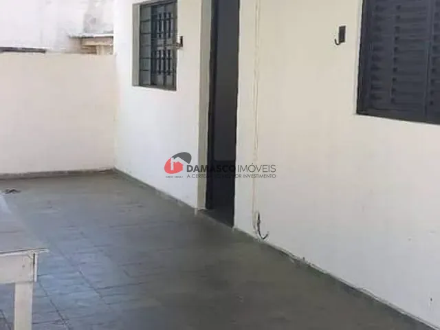 Ponto com 300m², à venda, no bairro Jardim Bom Pastor em Santo André