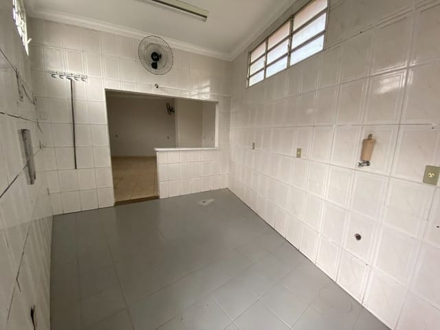 Foto do Ponto - Ponto para alugar, 49 m² por R$ 1.007,46/mês - Bom Retiro - Uberaba/MG | ZUCATO IMOBILIARIA LTDA