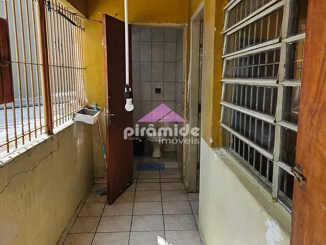 Ponto com 110m², para alugar, no bairro Centro em São José dos Campos