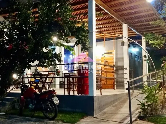 Ponto com 192m², para alugar, no bairro Praia do Arrastão em São Sebastião