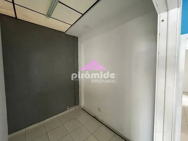 Ponto com 60m², para alugar, no bairro Jardim das Indústrias em São José dos Campos