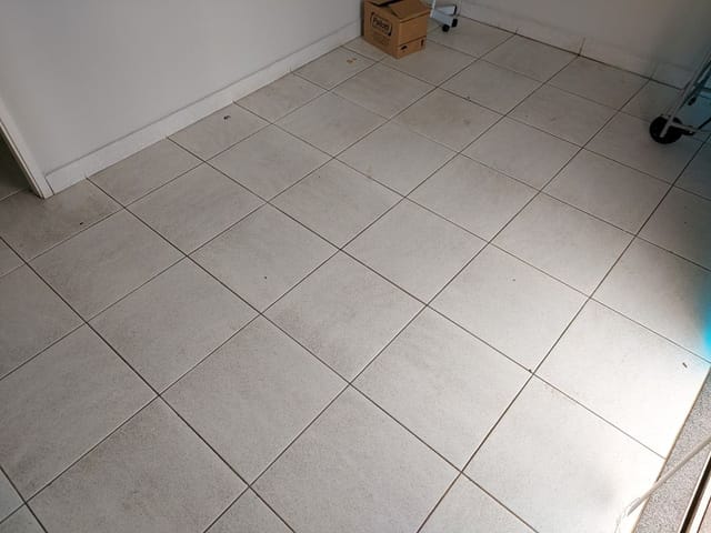 Foto do Ponto - Ponto para alugar, 77 m² por R$ 2.000,00/mês - São Benedito - Uberaba/MG | ZUCATO IMOBILIARIA LTDA
