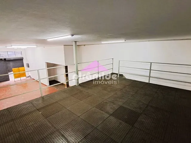 Ponto com 150m², para alugar, no bairro Centro em São José dos Campos