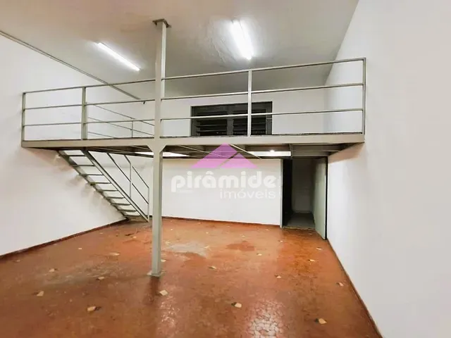 Ponto com 150m², para alugar, no bairro Centro em São José dos Campos
